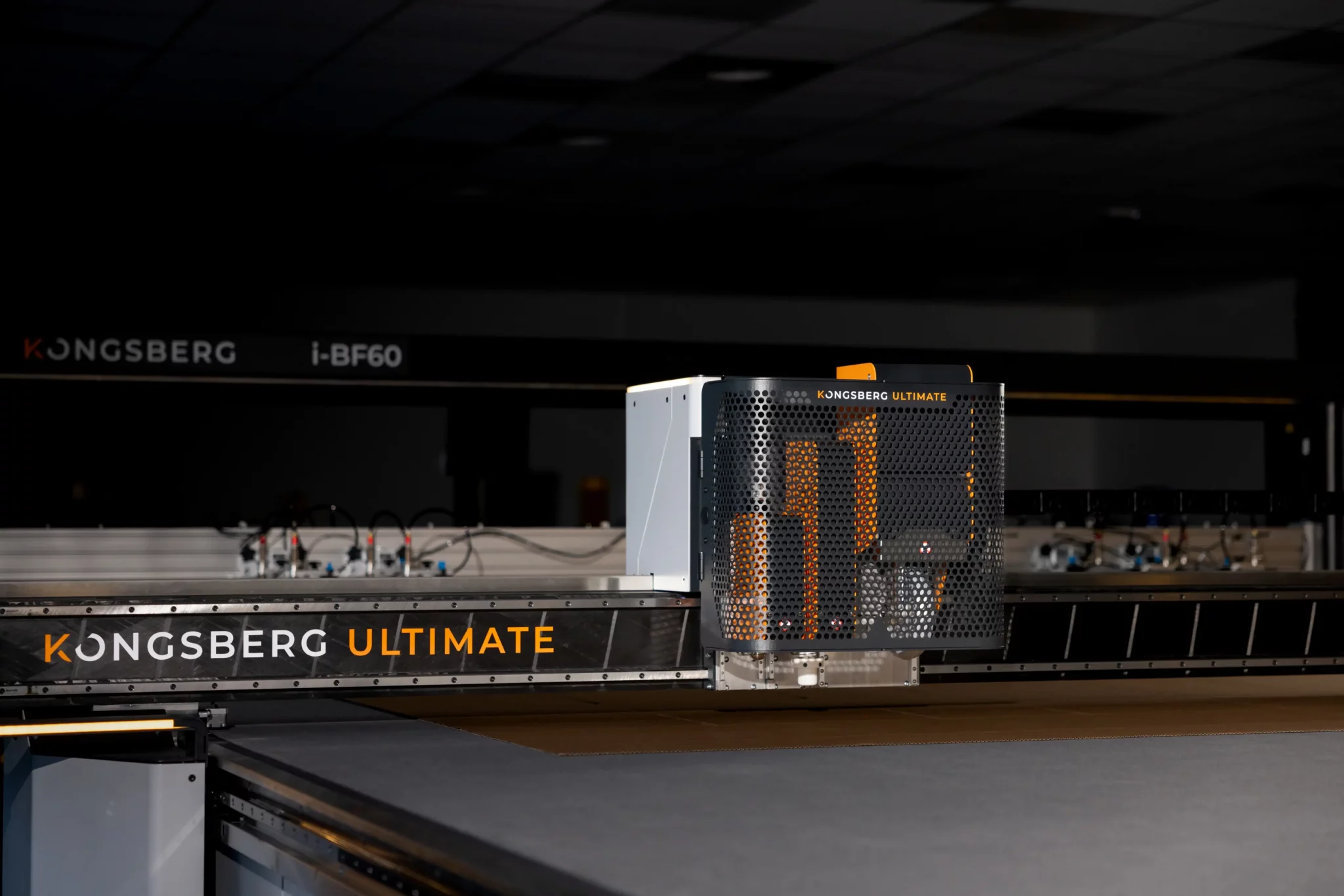 Table de découpe numérique Kongsberg